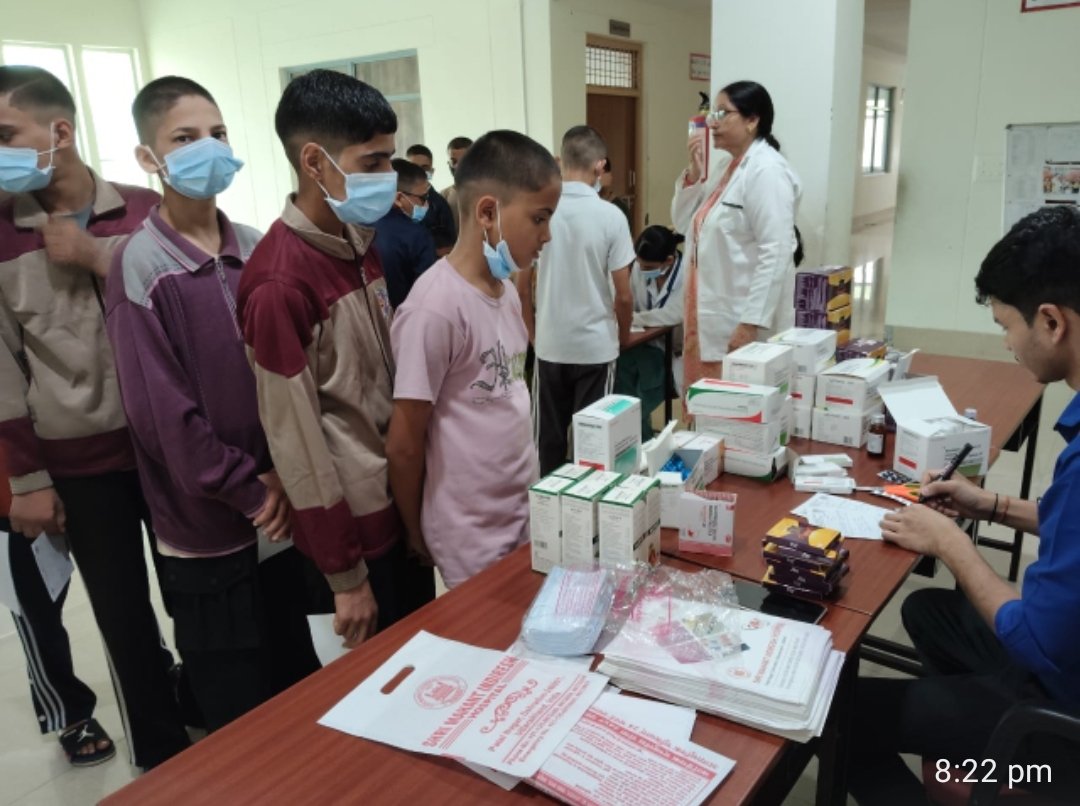 Screenshot_20250909_061608_WhatsApp