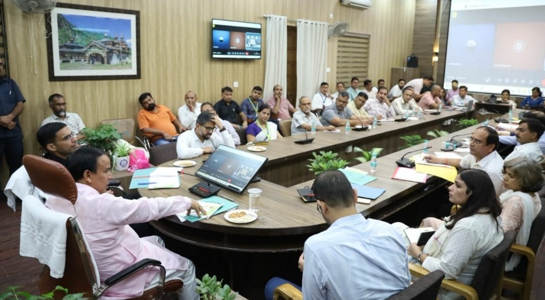 Screenshot_20250913_062541_WhatsApp