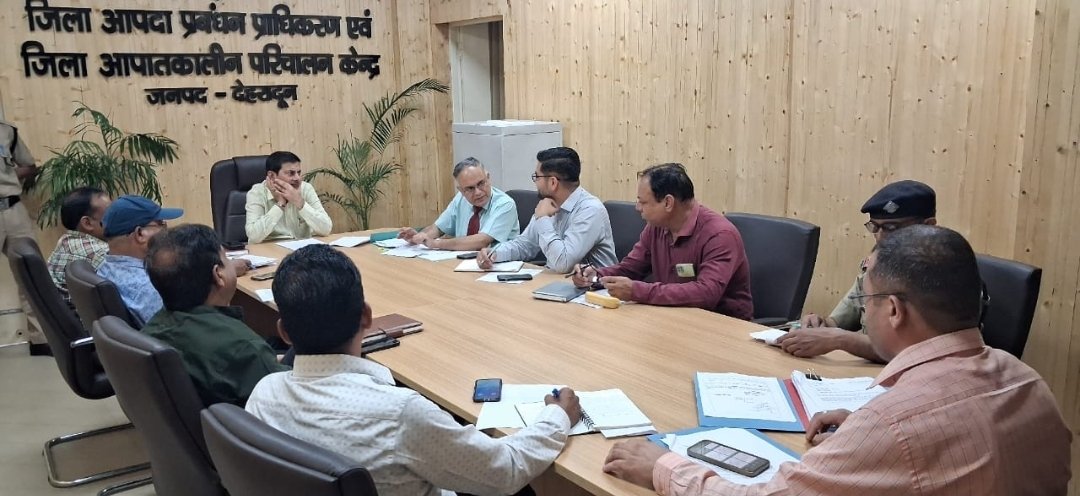 Screenshot_20250924_230147_WhatsApp