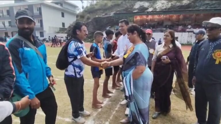 Screenshot_20251004_225235_WhatsApp