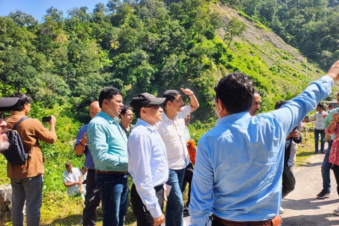 Screenshot_20251010_220458_WhatsApp